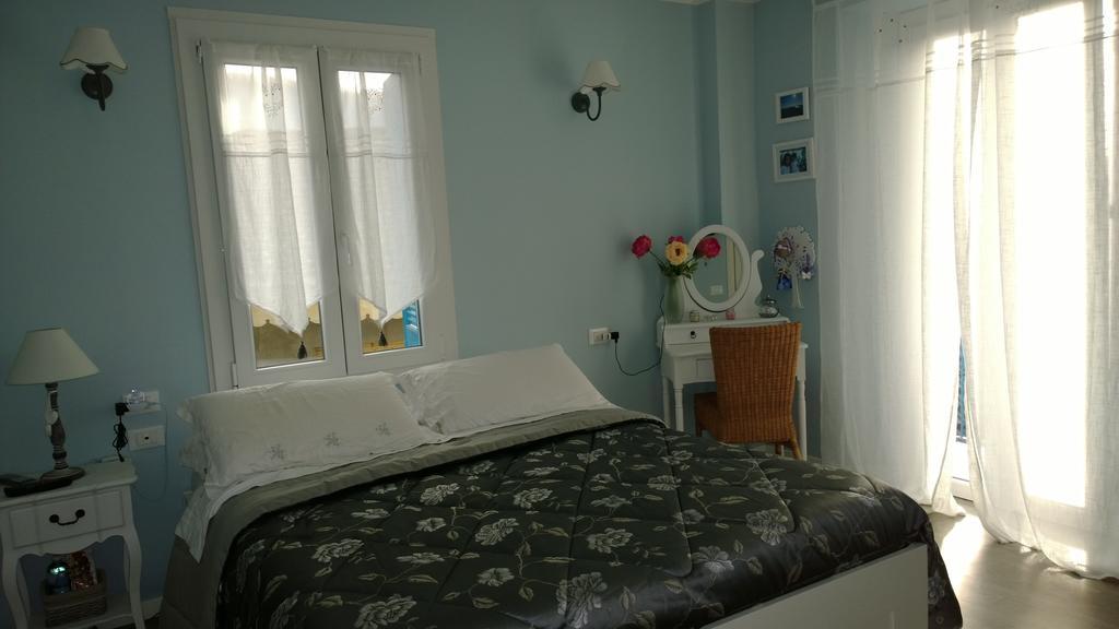 Hotel Ventiquattro Ore Vacanze Agrano Zimmer foto